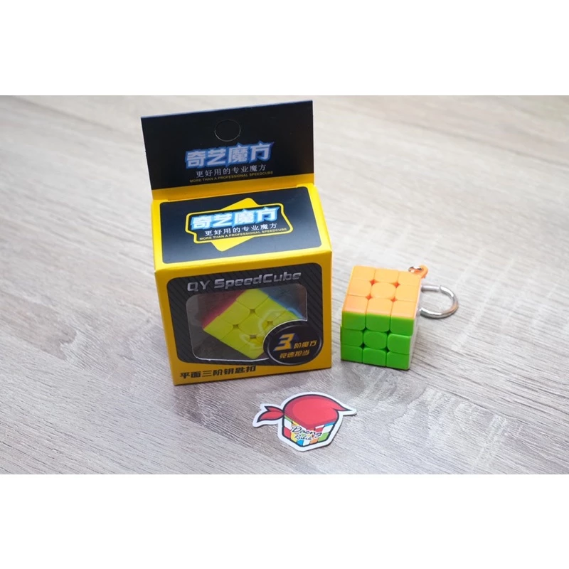 RUBIK QIYI KEYCHAIN 3CM STIKERLESS (GANTUNGAN KUNCI)